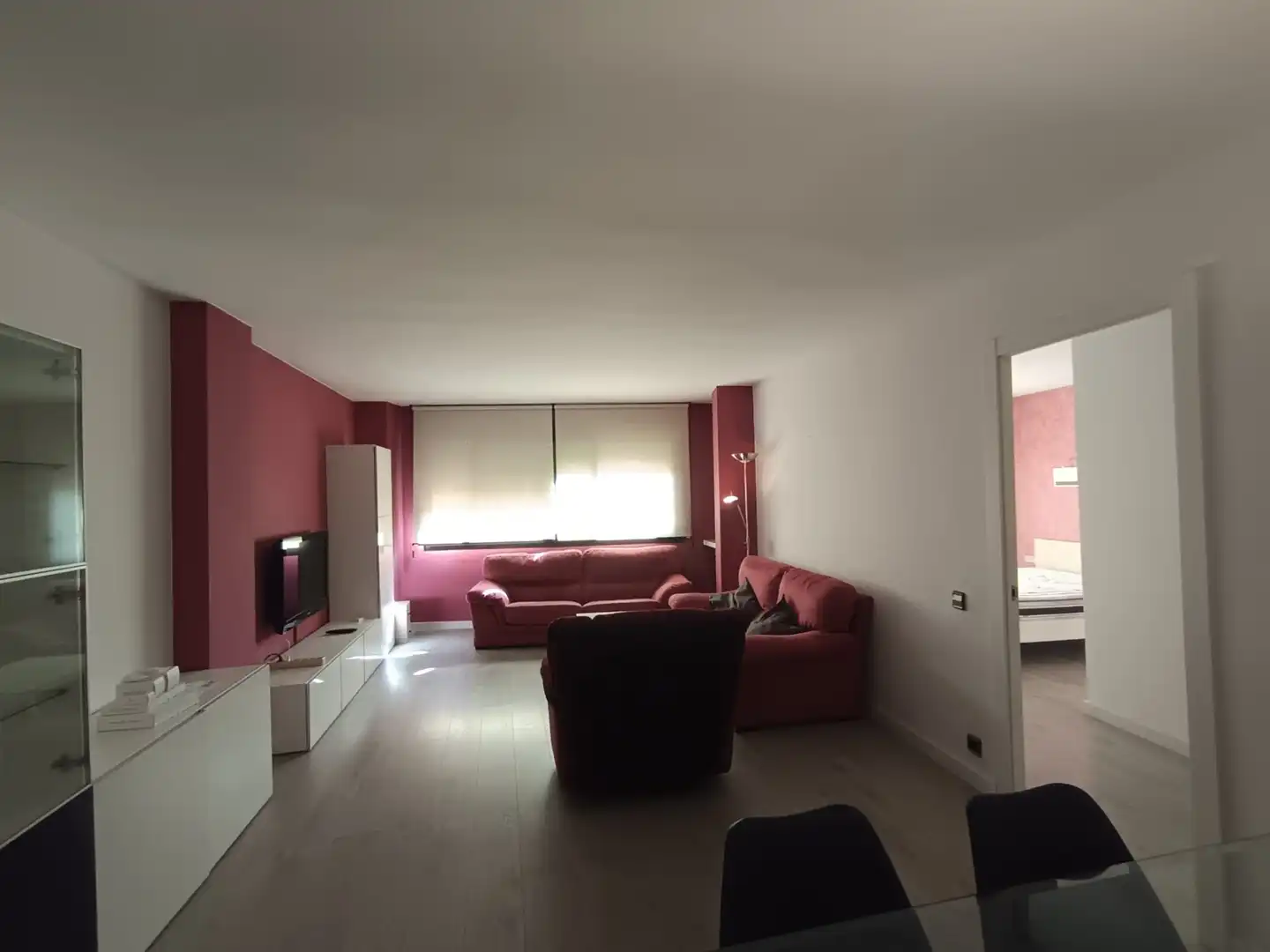 Sala d'estar de Pis de lloguer en Girona amb Calefacció, Moblat i Balcó
