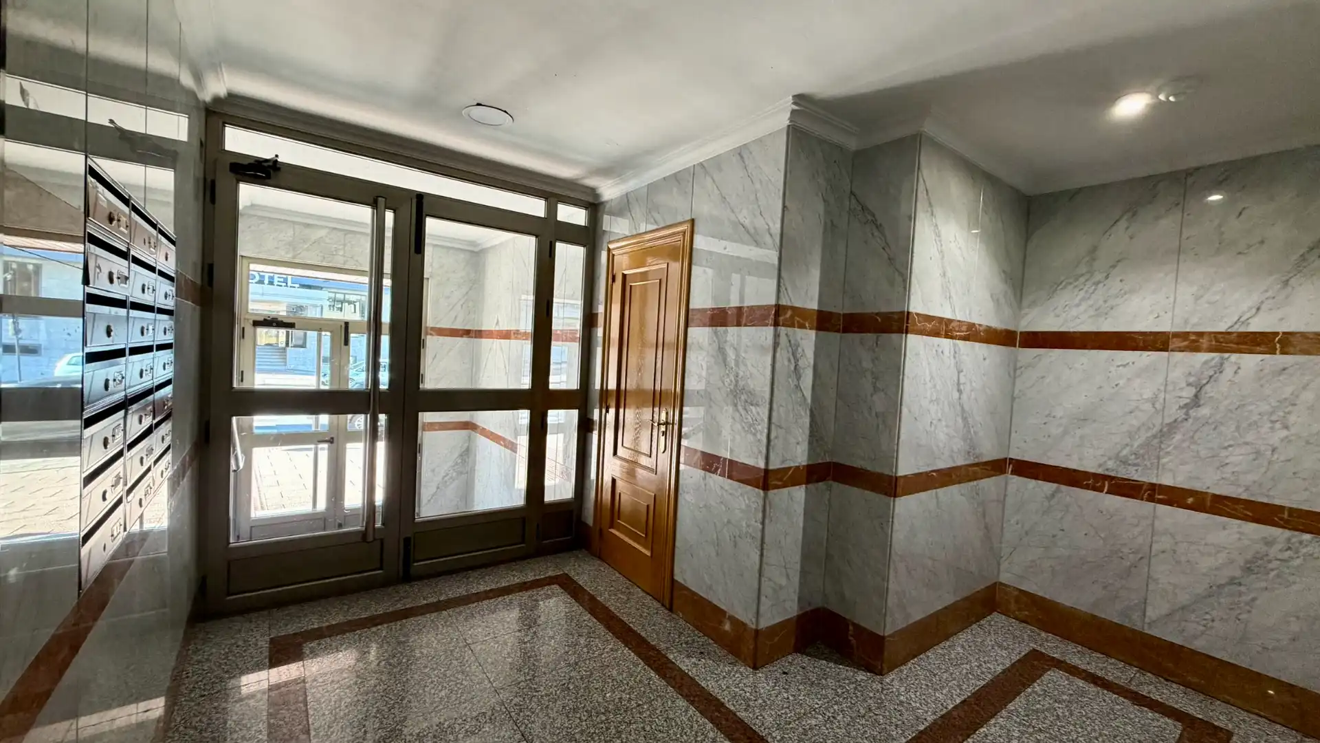 Appartamento con ascensore in vendita a Avenida Astorga 1, imagen 4