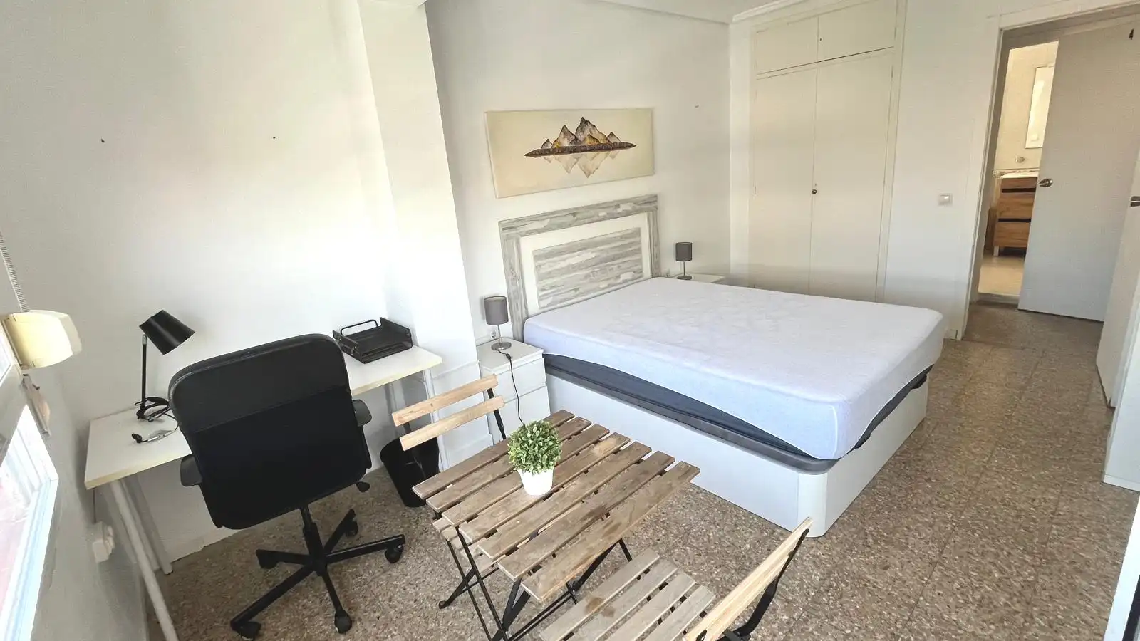 Bedroom of Flat for rent in Valencia  with Furnished, Oven and Washing machine