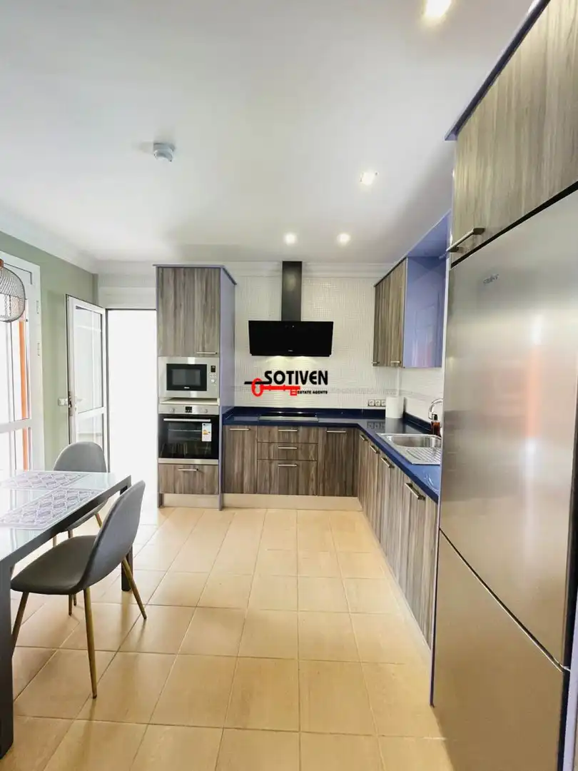 Cocina de Casa o chalet de alquiler en Arona con Terraza