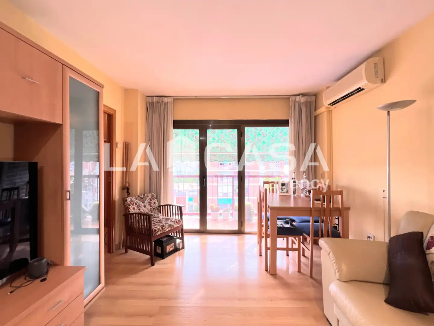 Sala de estar de Piso en venta en Badalona con Aire acondicionado, Calefacción y Amueblado