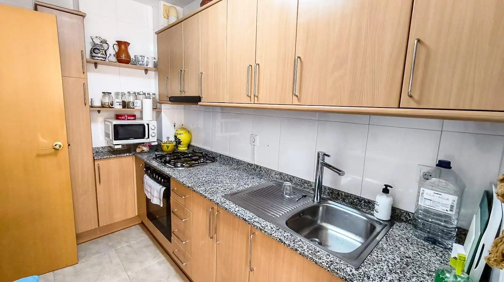 Cuina de Pis en venda en Reus amb Aire condicionat, Calefacció i Terrassa
