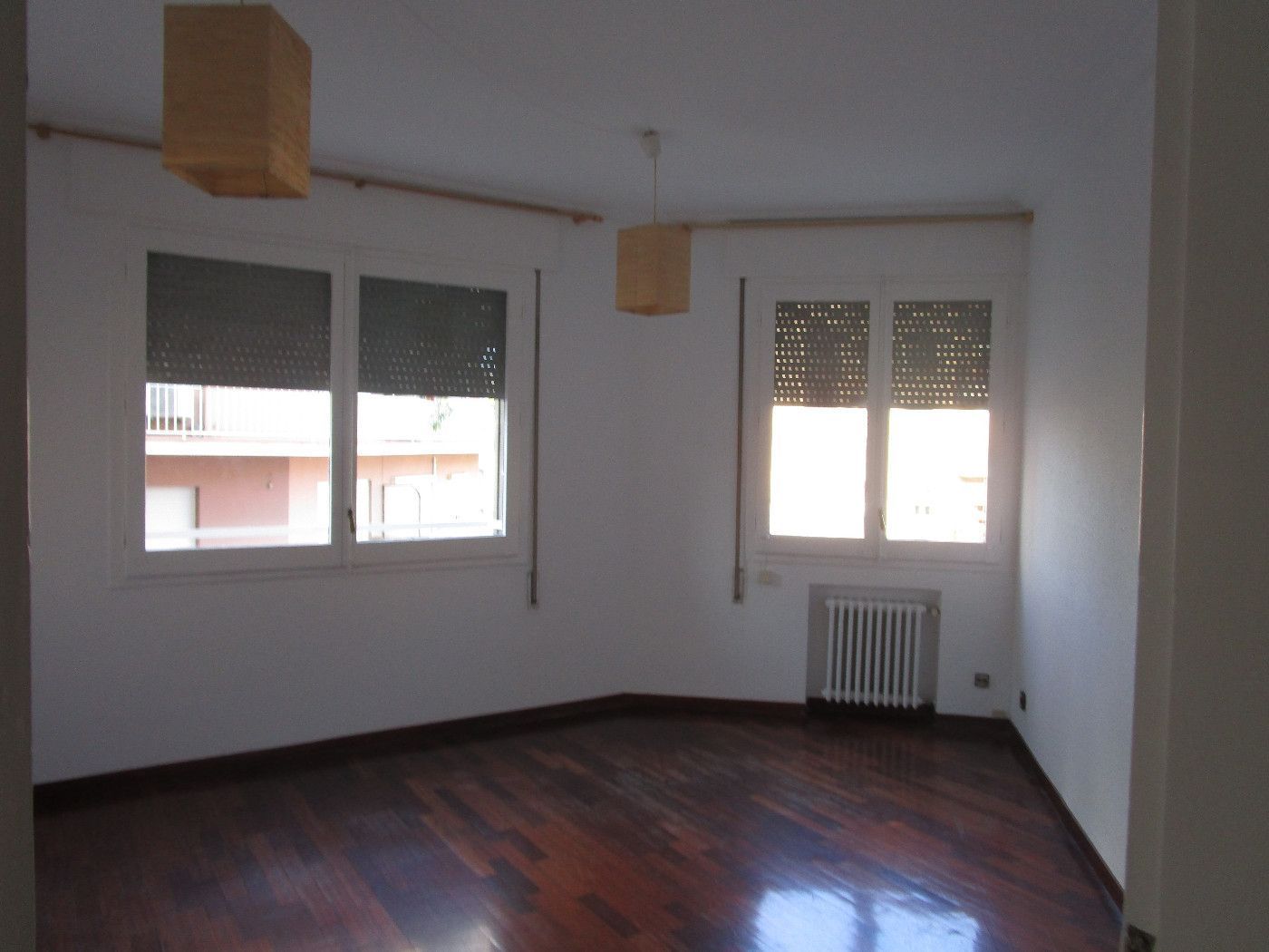 Sala d'estar de Pis de lloguer en  Barcelona Capital amb Calefacció, Parquet i Forn