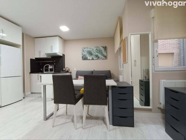Estudio en Venta en Conde de Vilches en Guindalera