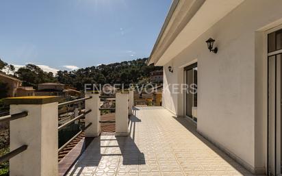 Terrassa de Casa o xalet en venda en Cubelles amb Calefacció, Jardí privat i Terrassa
