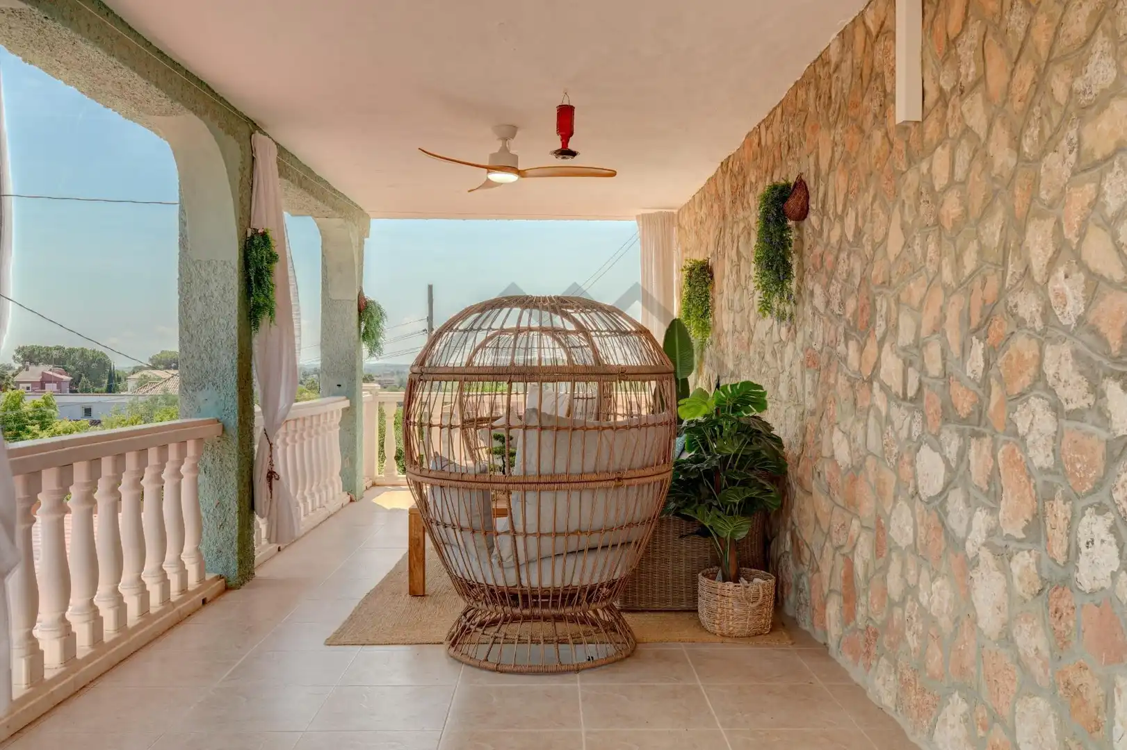 Balcony of Houses for sale in La Pobla de Vallbona  with Air Conditioner, Heating and Private garden