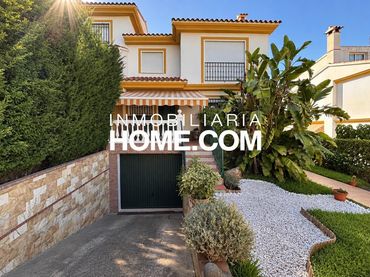 Doppelhaushälfte mit Balkon zum Verkauf in Manantiales - Lagar - Cortijo