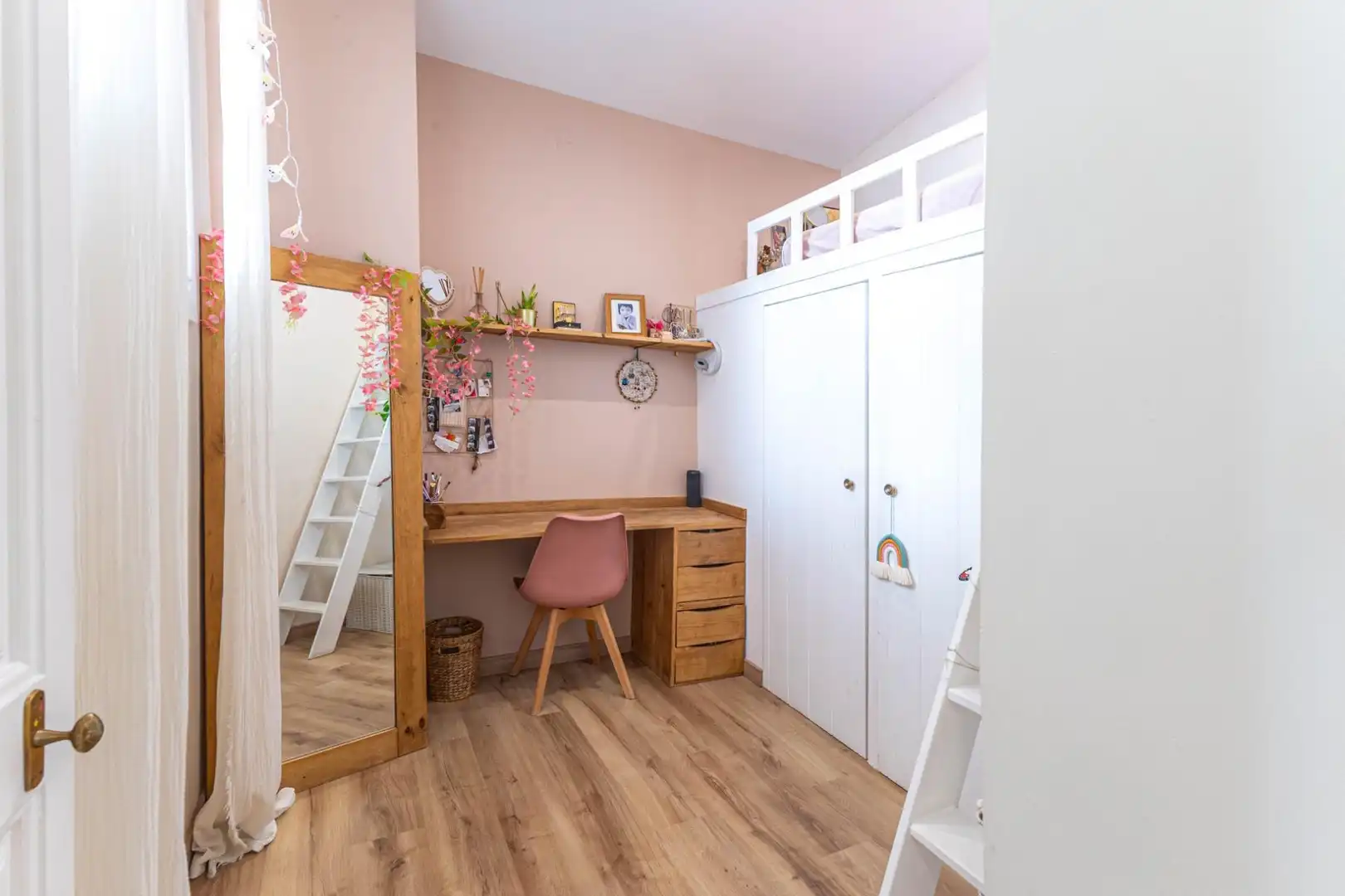 Bedroom of Houses for sale in Molins de Rei  with Air Conditioner, Heating and Parquet flooring