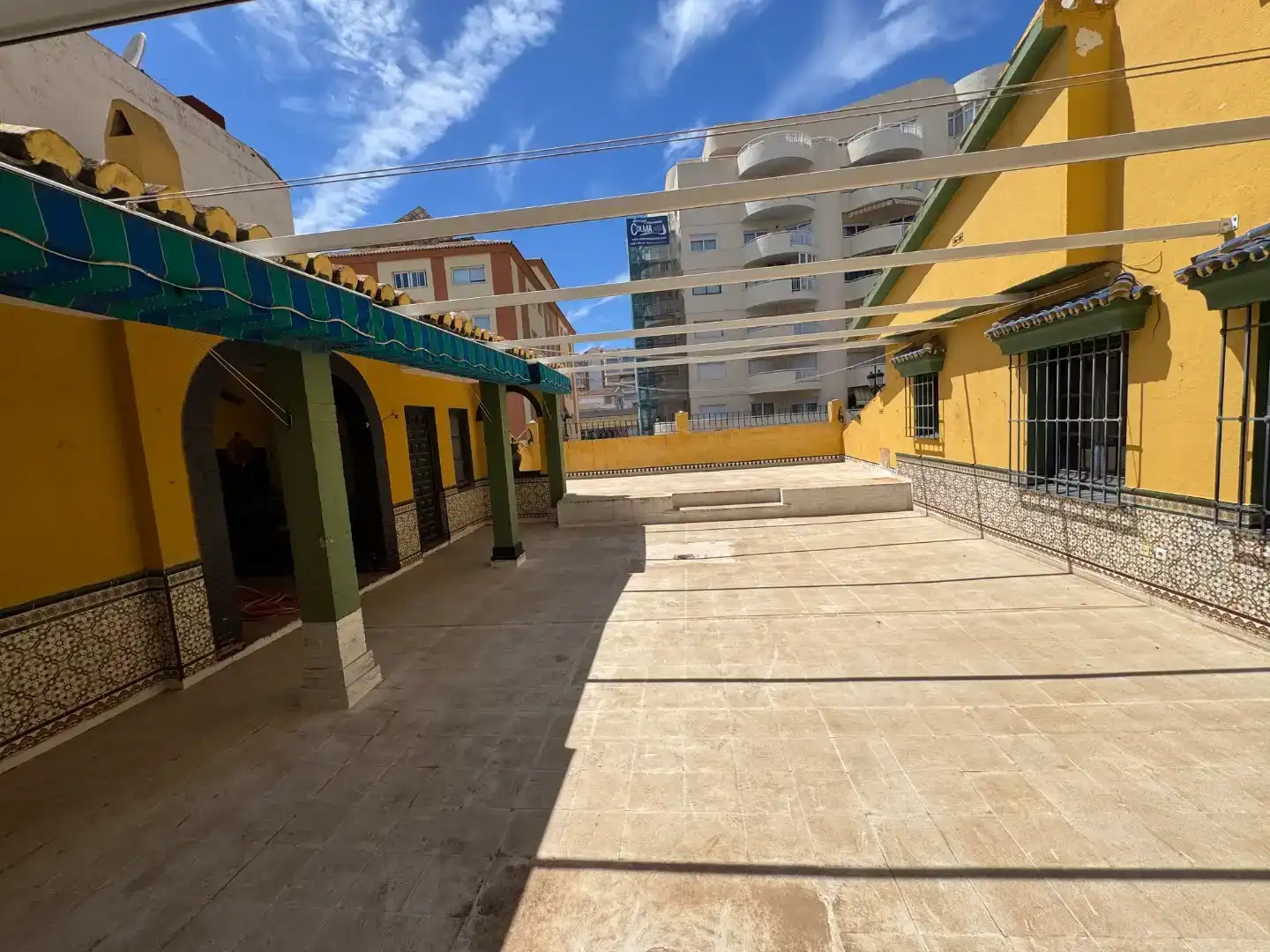 Terrassa de Casa o xalet en venda en Fuengirola amb Aire condicionat i Balcó