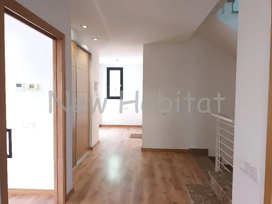 Casa adosada en venta en Castellón de la Plana / Castelló de la Plana con Aire acondicionado, Jardín privado y Terraza