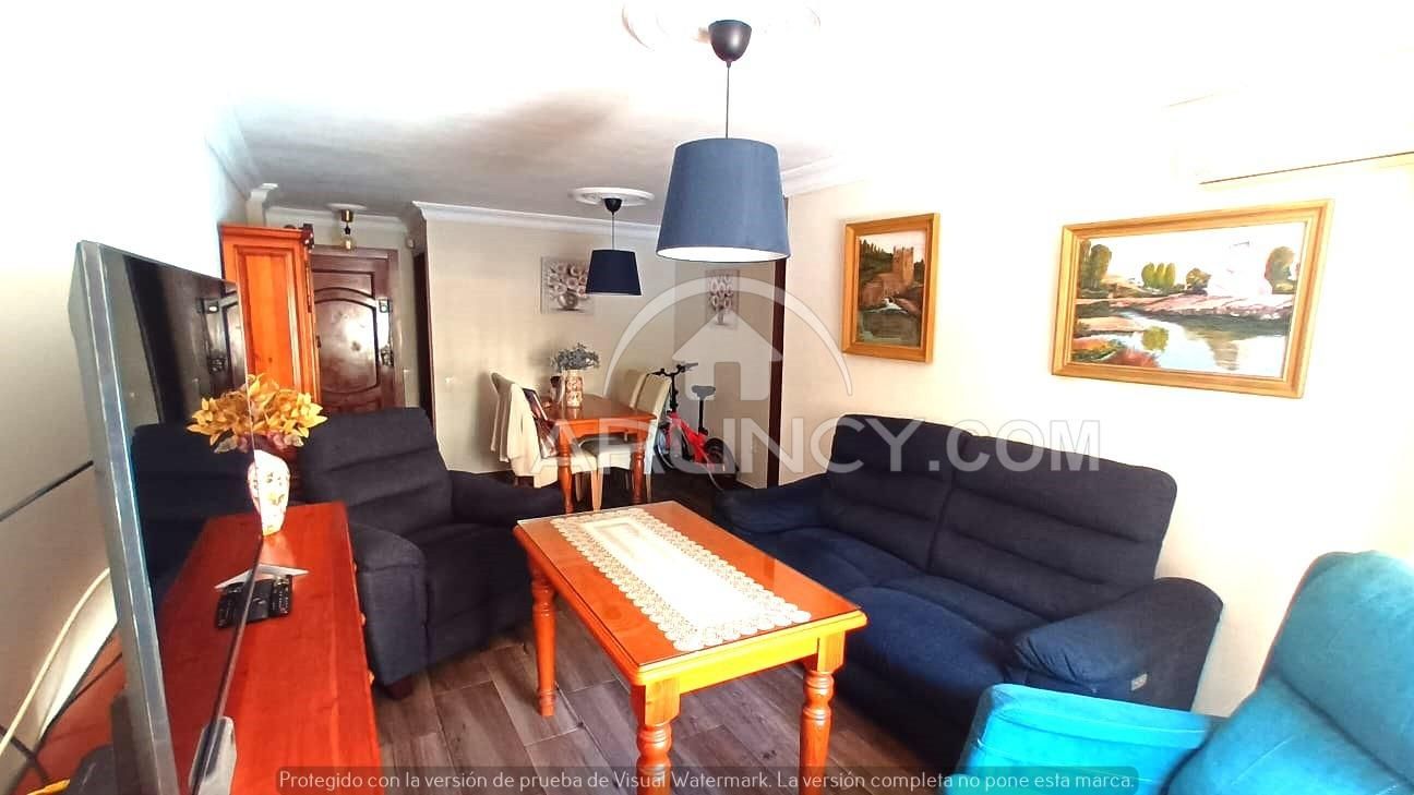 Living room of Flat for sale in Alcalá de Guadaira  with Air Conditioner and Storage room