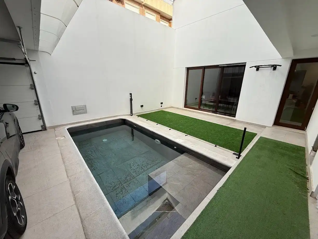 Piscina de Casa o chalet en venta en Torrent con Aire acondicionado, Calefacción y Terraza