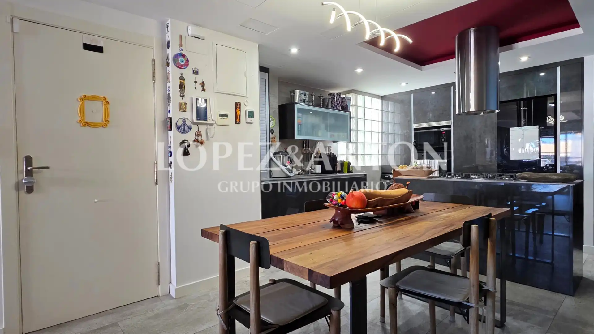 Cocina de Dúplex en venta en Pueblo