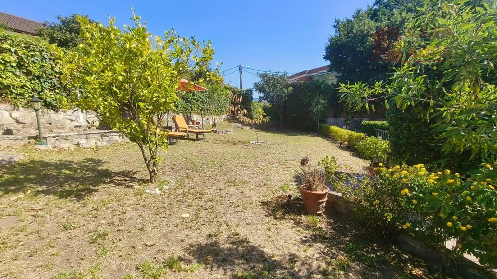 Garden of Houses for sale in Moaña  with Storage room and Furnished