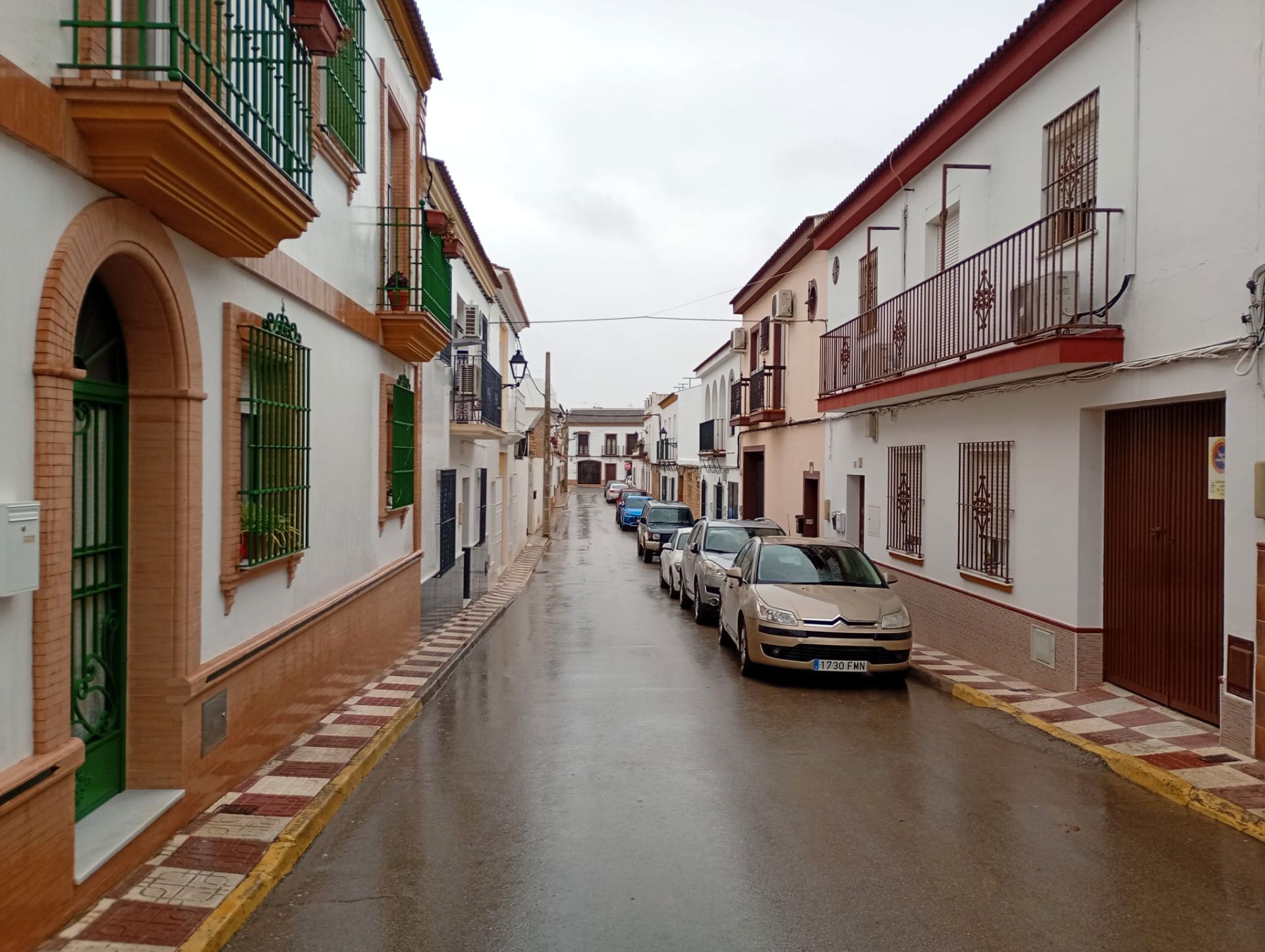 Exterior view of Flat for sale in Albaida del Aljarafe  with Air Conditioner