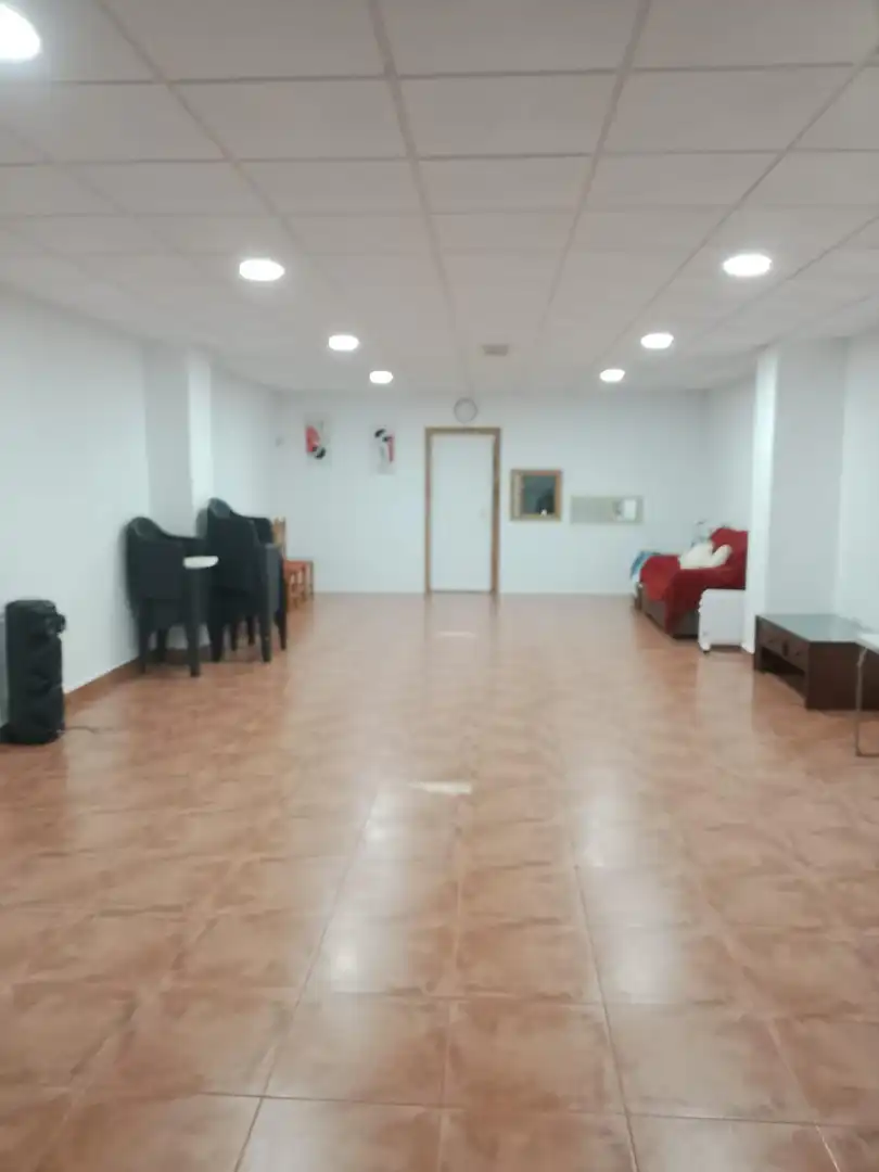 Local comercial en venda a Zona de la Vega