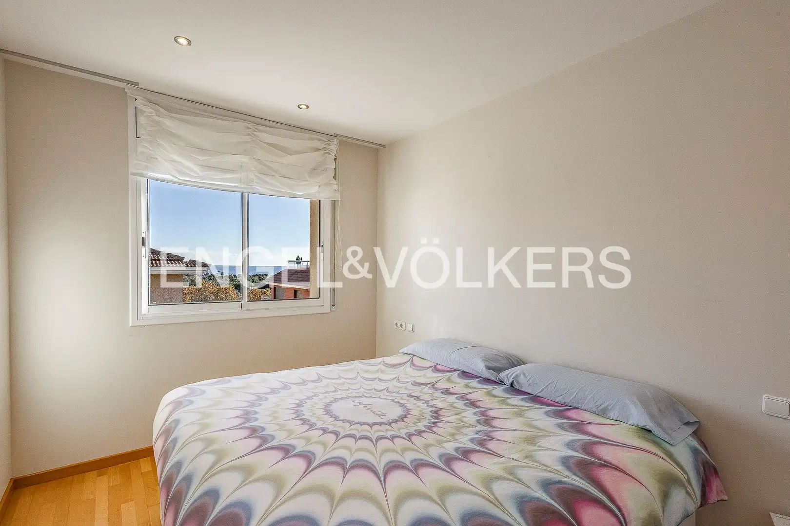 Schlafzimmer von Wohnung zum Verkauf in Sitges mit Klimaanlage, Heizung und Parkett