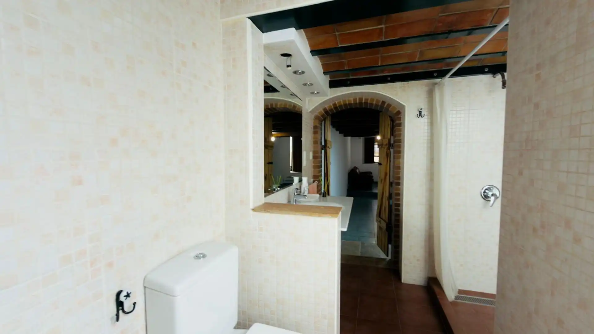 Baño de Piso en venta en Vilanova i la Geltrú con Terraza, Amueblado y Balcón