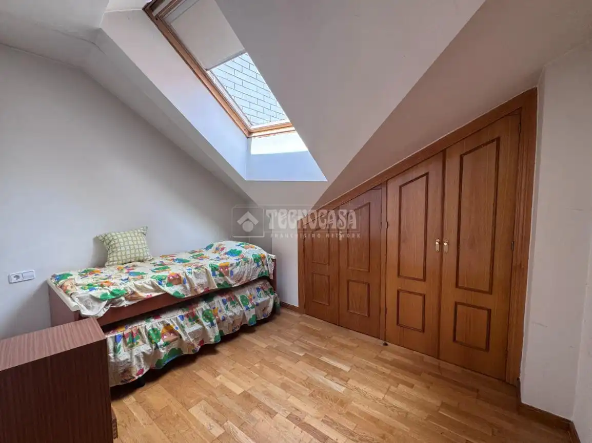 Bedroom of Flat for sale in León Capital   with Heating and Parquet flooring