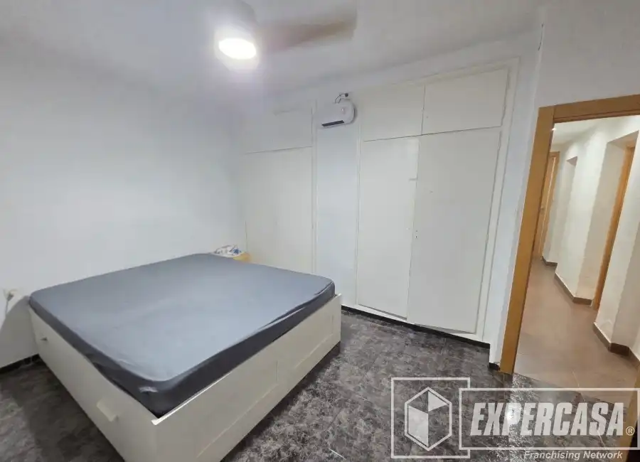 Bedroom of Flat for sale in Alfafar  with Air Conditioner