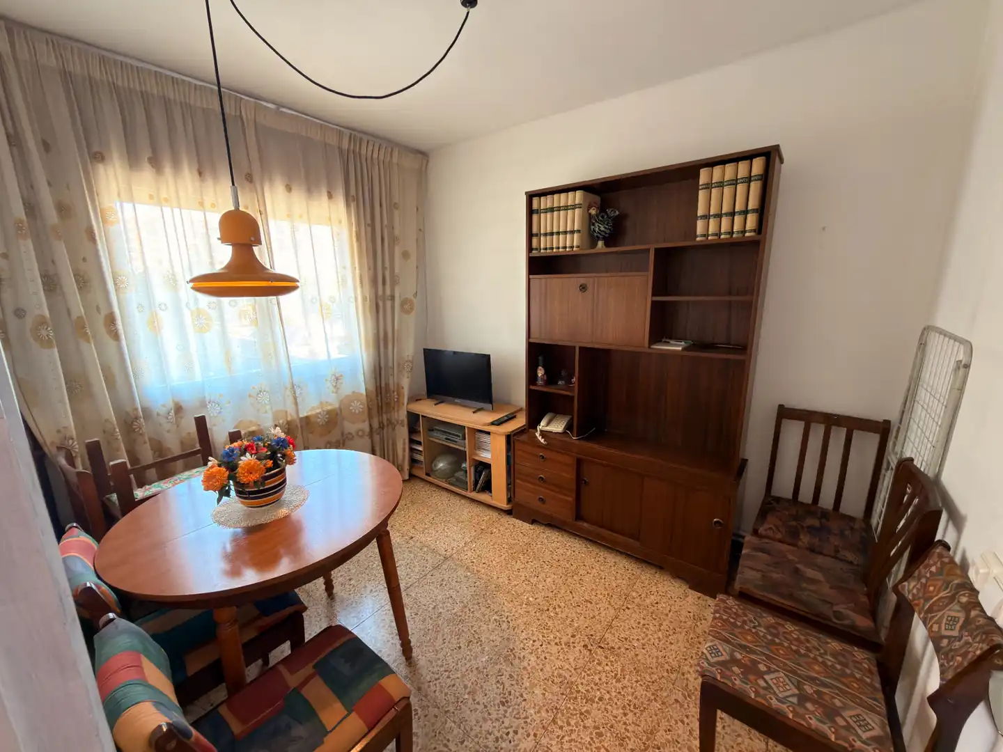 Sala de estar de Piso en venta en Lleida con Calefacción, Trastero y Amueblado