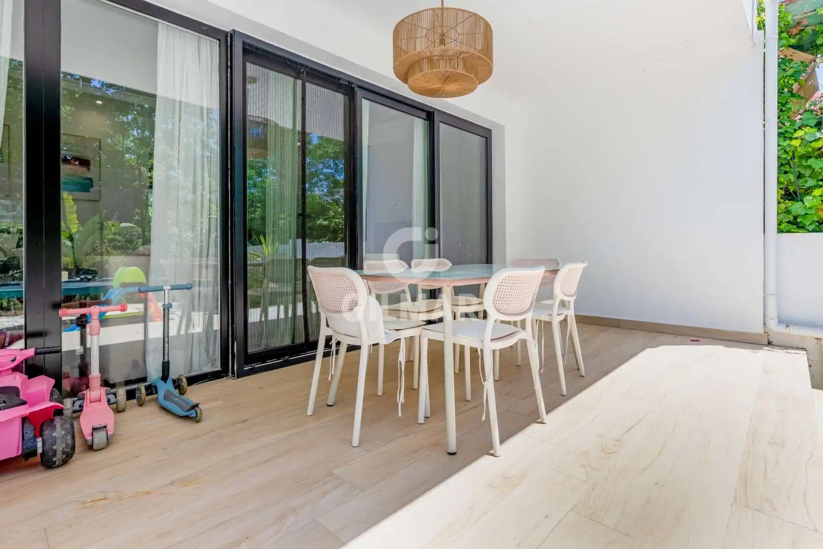 Terraza de Casa o chalet en venta en San Fernando con Calefacción, Jardín privado y Piscina