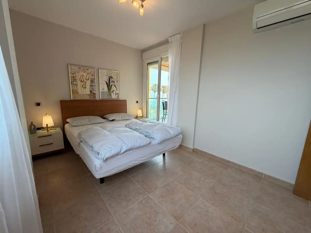 Habitación de Apartamento en venta en La Manga del Mar Menor con Aire acondicionado, Calefacción y Jardín privado