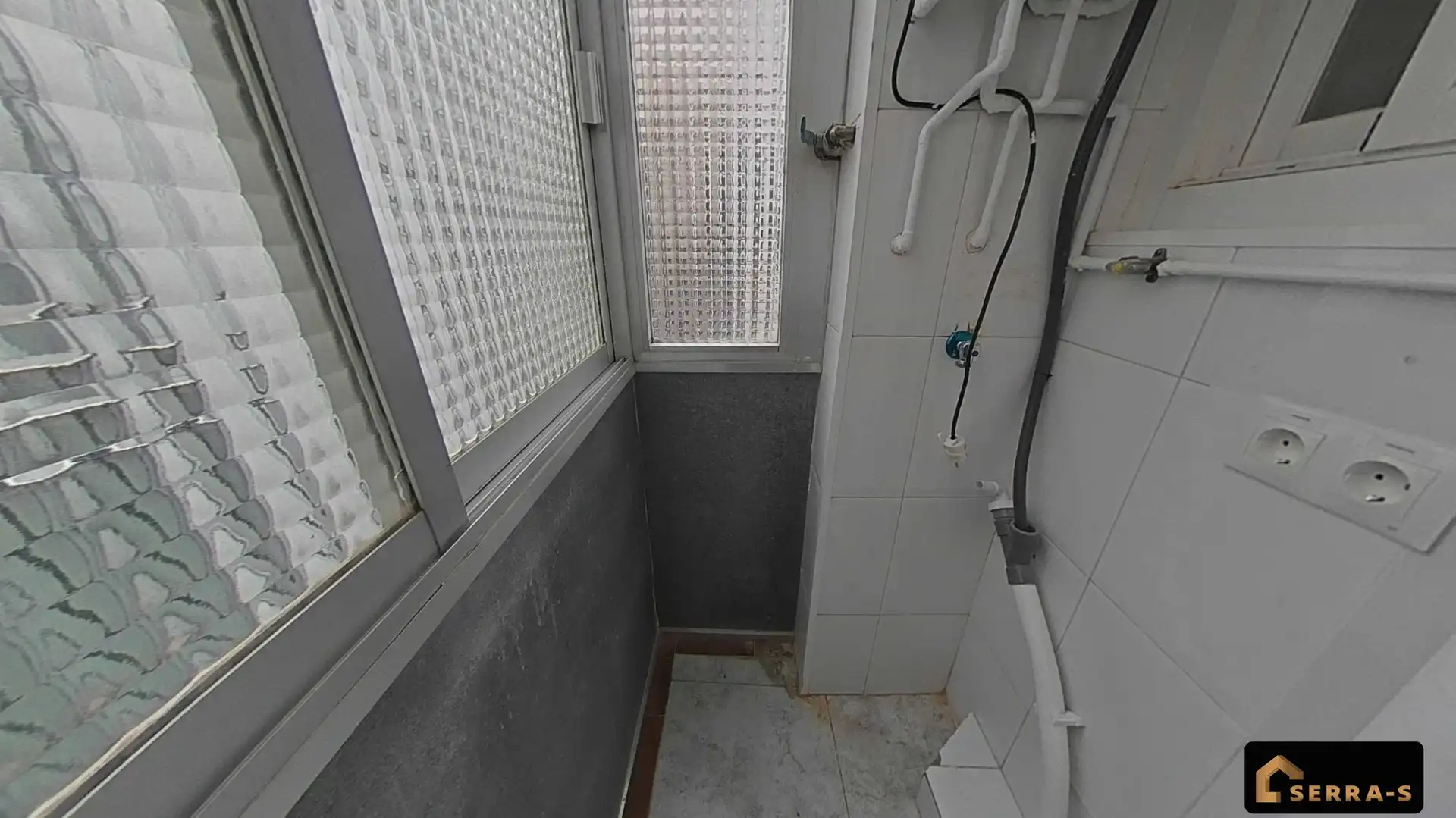 Appartamento con terrazza in vendita a Avenida PUIG I CADAFALCH, imagen 3