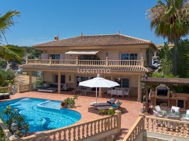 Villa con balcone in vendita a La Fustera