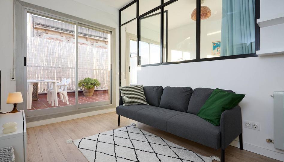 Photo 1 of Flat to rent in Carrer de Ruiz de Padrón, El Camp de l'Arpa del Clot, Barcelona