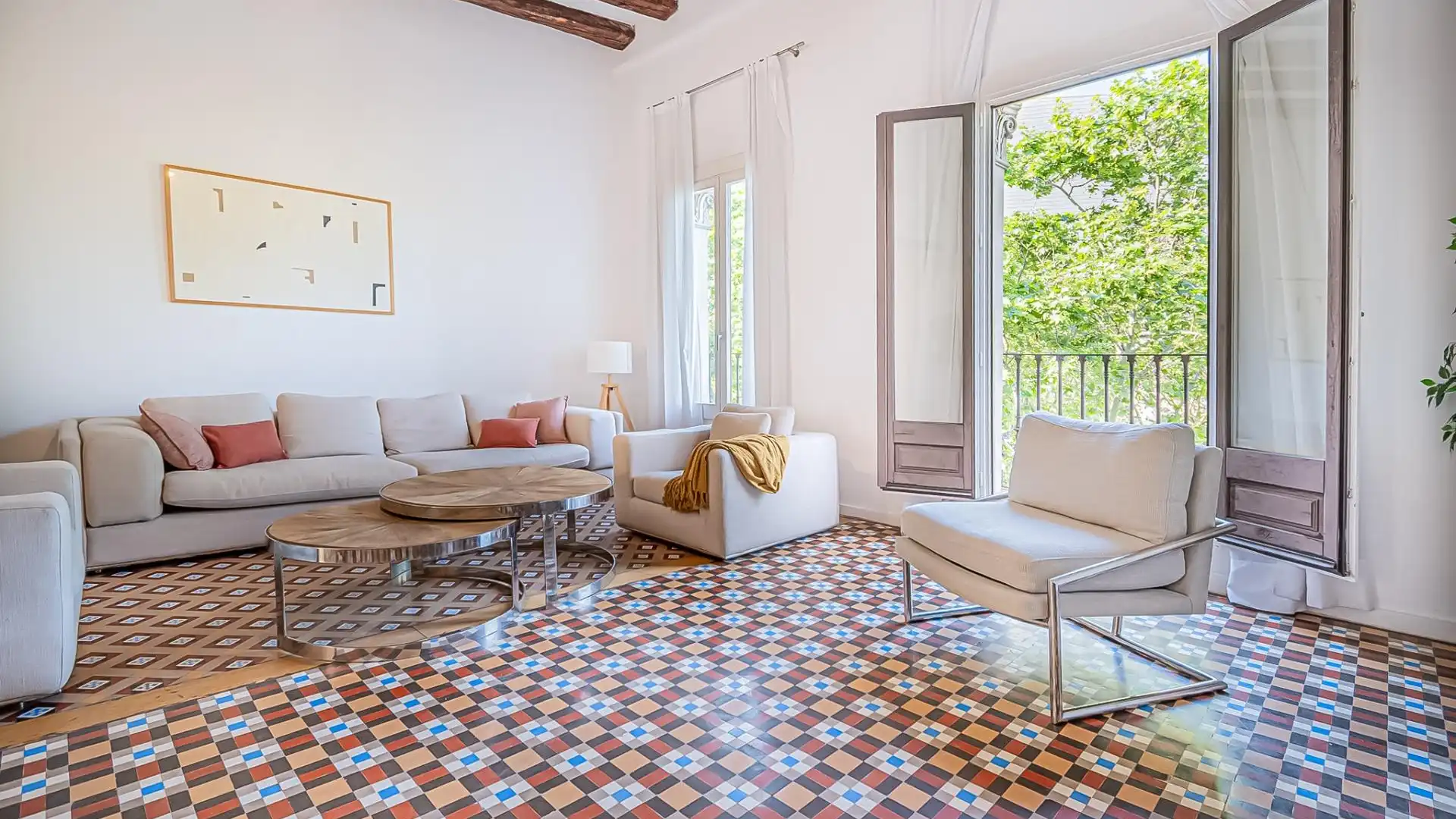 Living room of Flat for sale in  Barcelona Capital  with Air Conditioner, Furnished and Balcony