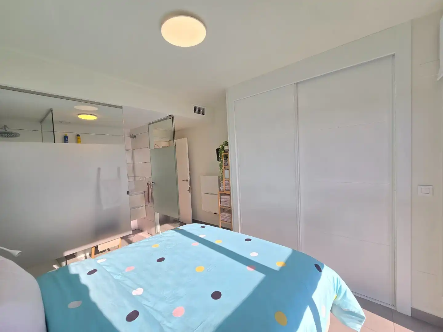 Dormitori de Apartament en venda en Orihuela amb Jardí privat, Terrassa i Traster