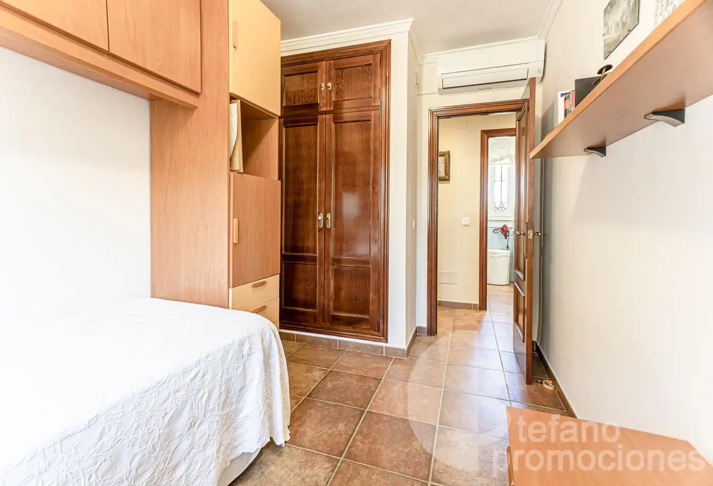 Dormitori de Casa o xalet en venda en Málaga amb Aire condicionat, Jardí privat i Terrassa