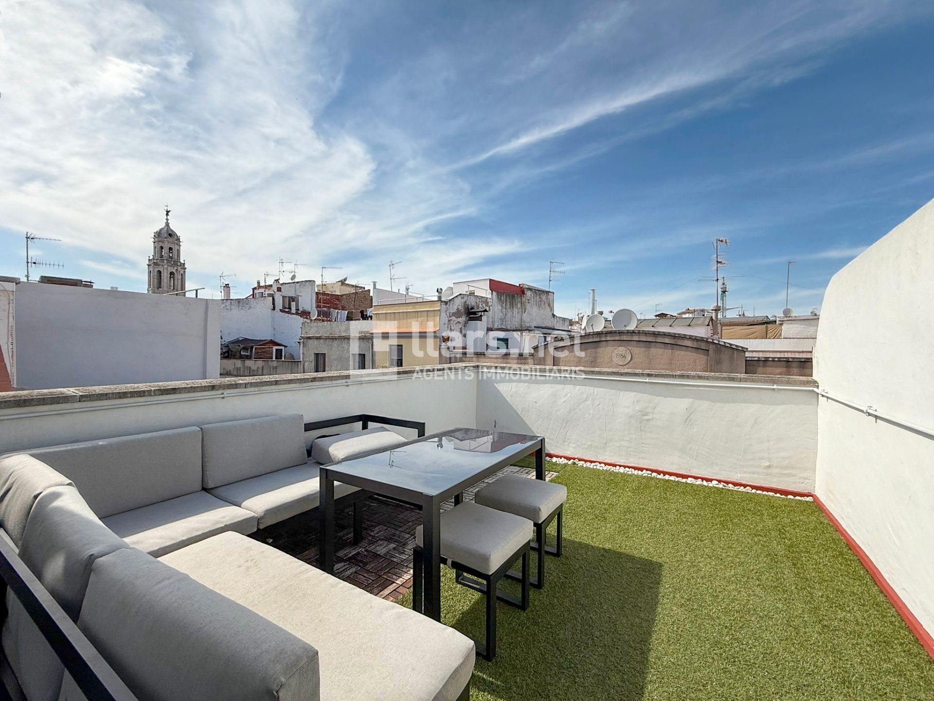 Terrace of Single-family semi-detached for sale in Vilanova i la Geltrú  with Heating, Terrace and Storage room