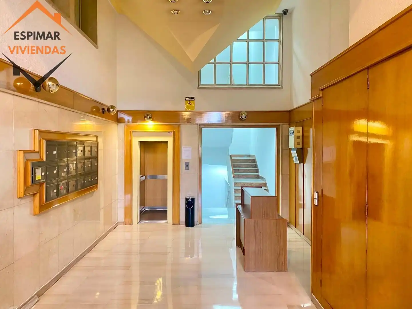 Oficina en venta en Zaragoza con Aire acondicionado y Calefacción