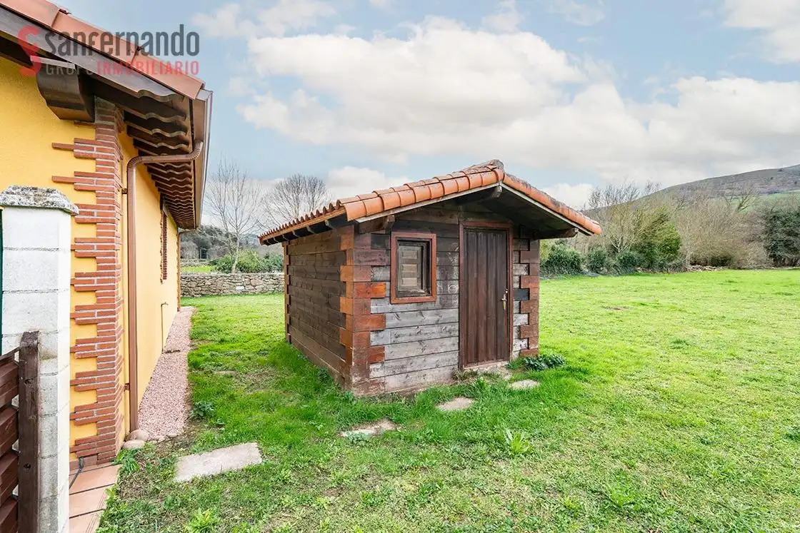 Jardín de Casa o chalet en venta en Santiurde de Toranzo con Calefacción y Terraza