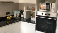 Cuina de Apartament en venda en Gandia amb Aire condicionat i Terrassa