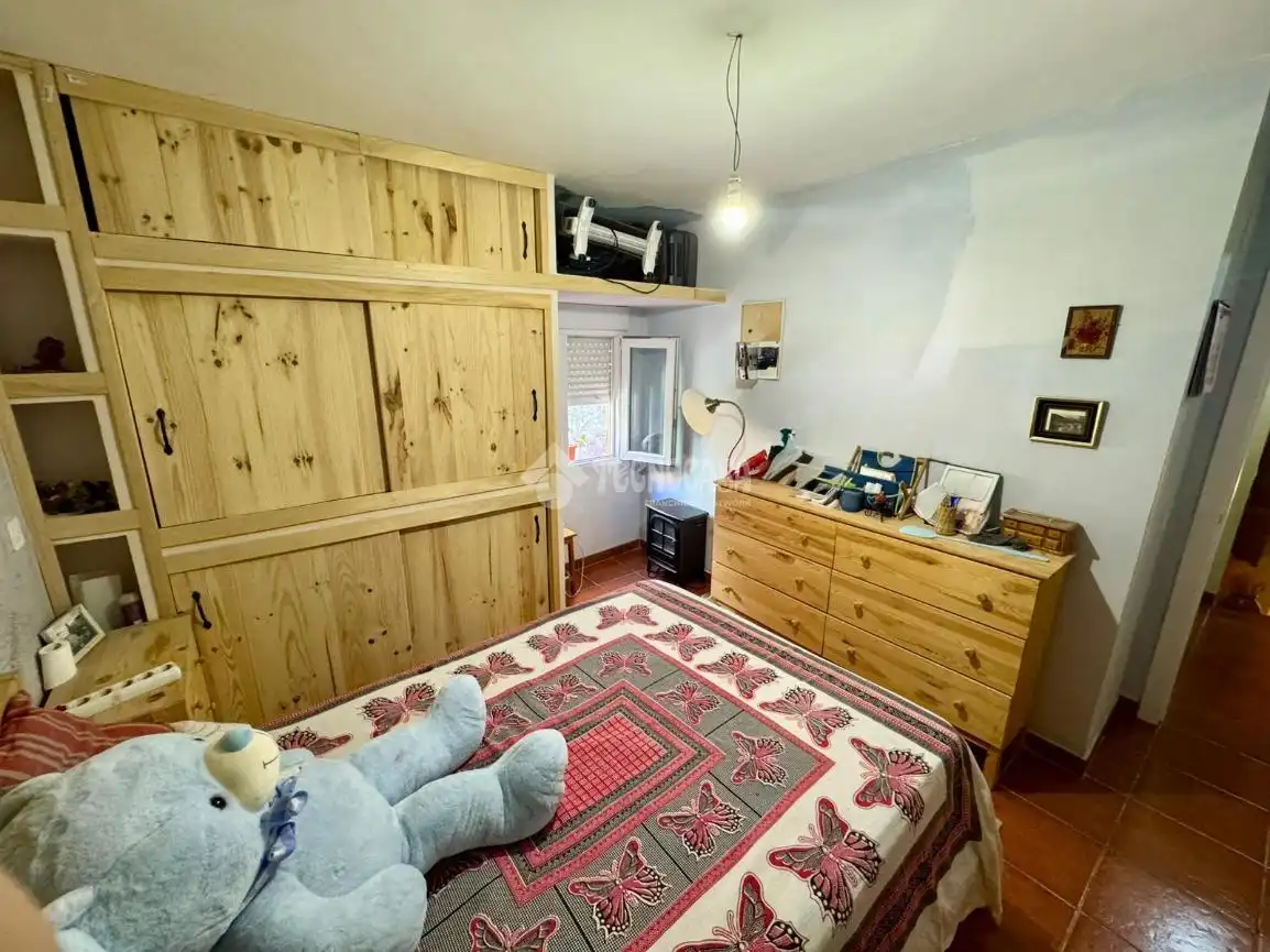Habitación de Casa adosada en venta en Tarancón con Terraza y Internet