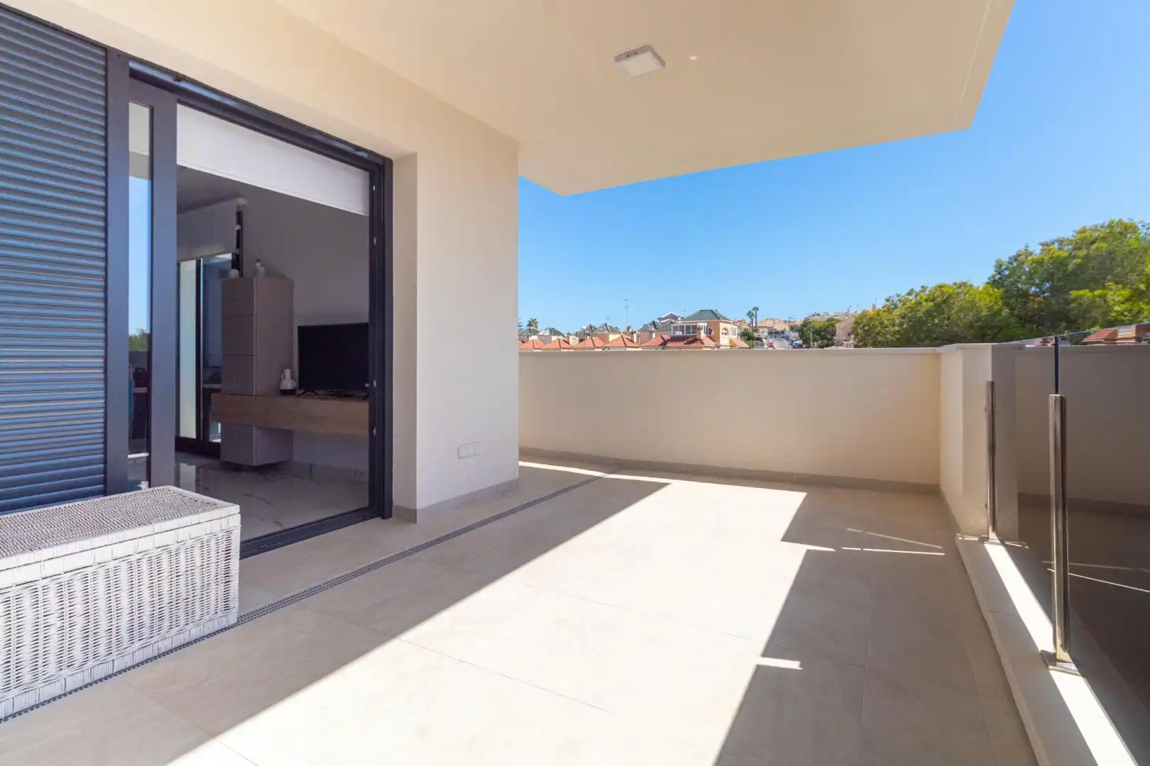 Apartamento con piscina en venta en Calle Almendros, imagen 8