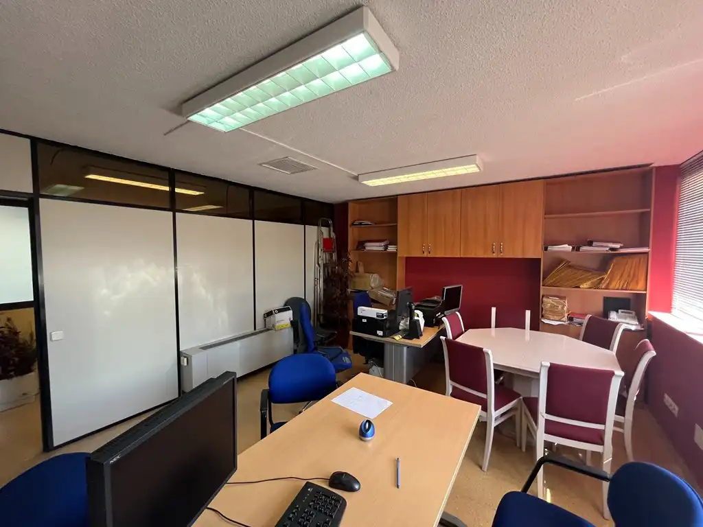 Nave industrial en venta en Albacete con Calefacción y Alarma