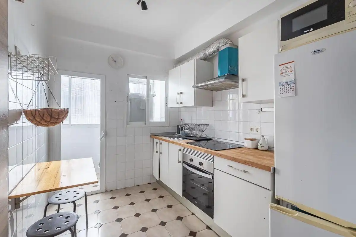 Cuina de Pis en venda en Granada amb Balcó