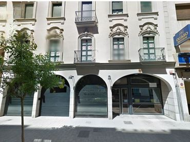 Individual with lift to rent in Calle Tinte 13