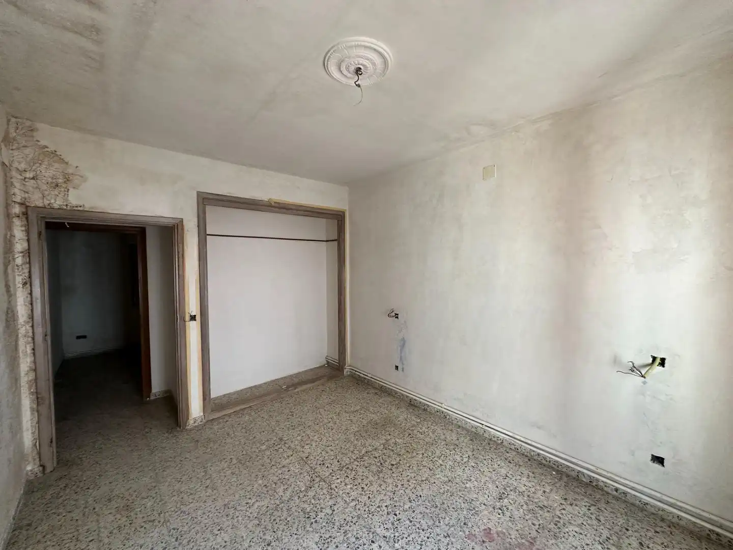 Casa adosada en venta en Tarancón con Calefacción y Terraza
