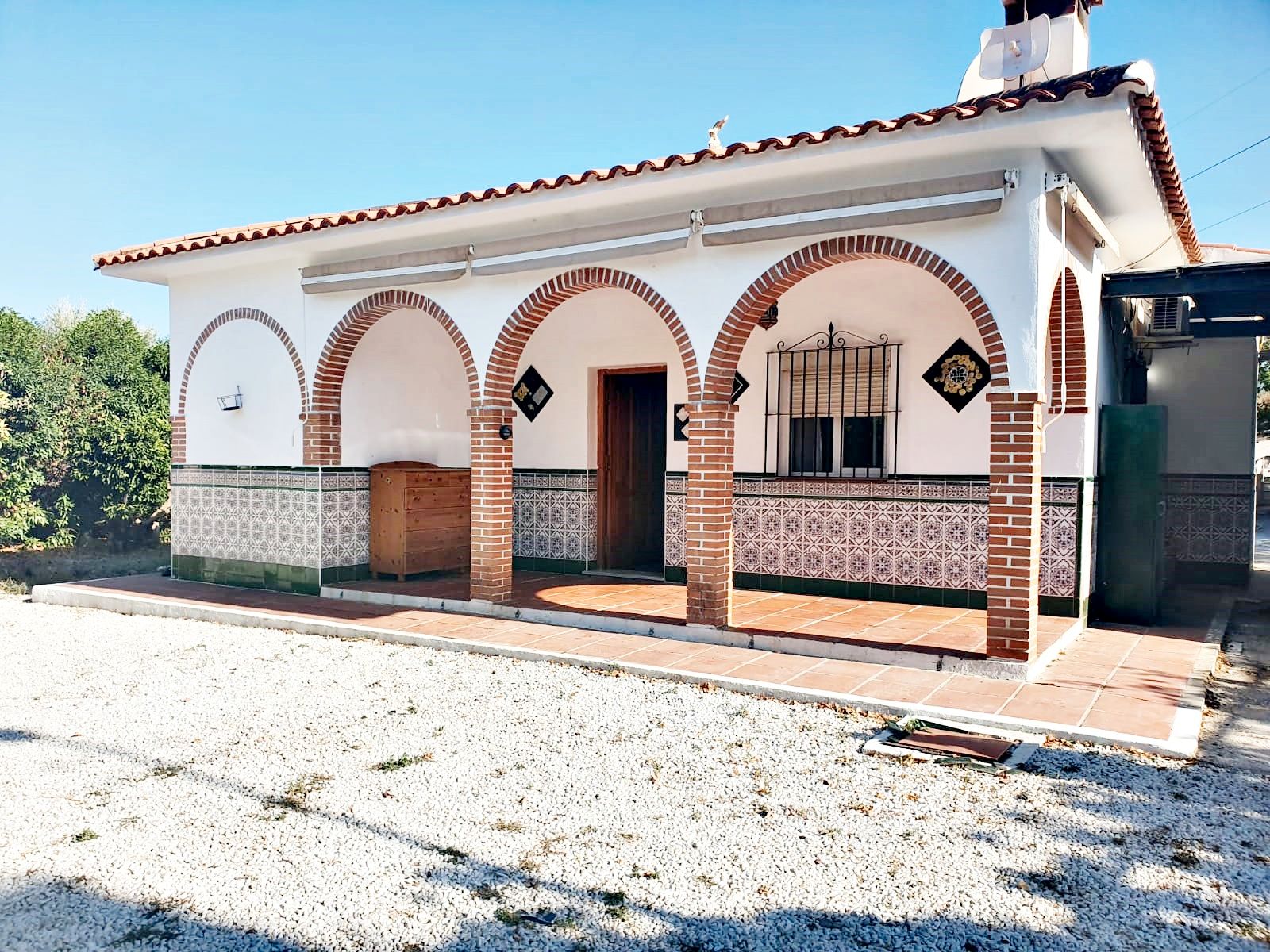 Vista exterior de Finca rústica en venda en Cártama amb Aire condicionat, Jardí privat i Terrassa
