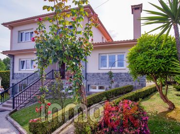 Casa con giardino in vendita a Lugar Pedrido