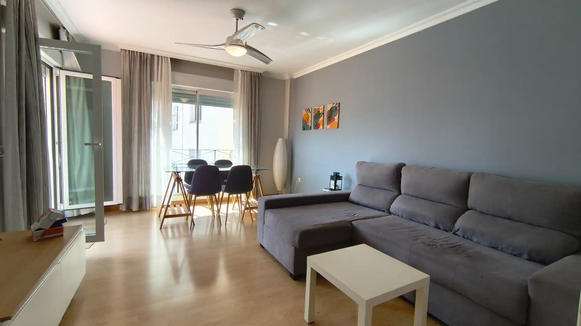 Living room of Attic for rent in Cáceres Capital  with Air Conditioner, Heating and Parquet flooring