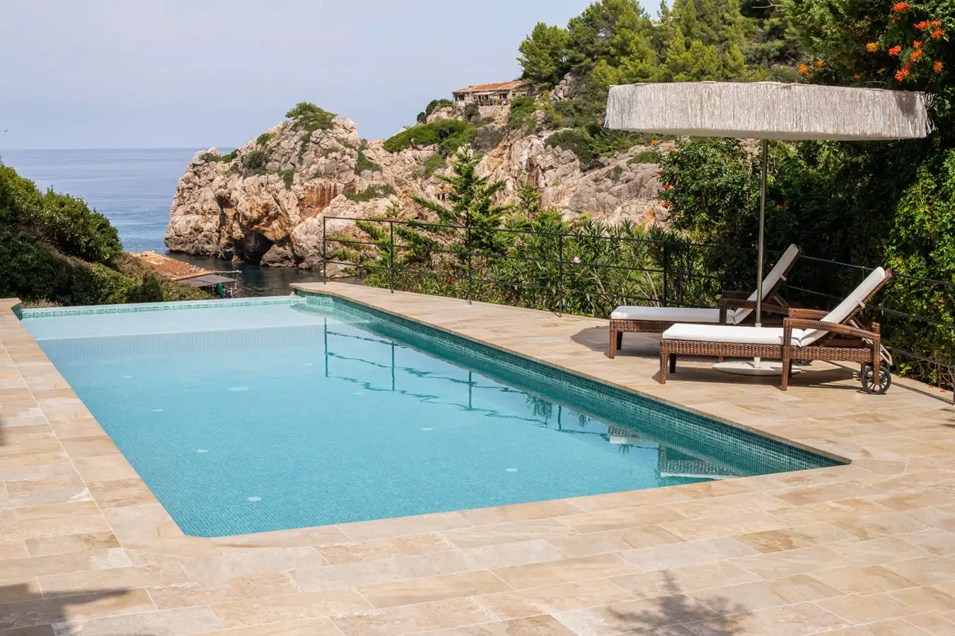 Country homes for sale in Deià