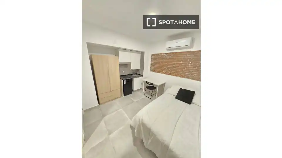 Wohnung zur Miete in Latina, imagen 3