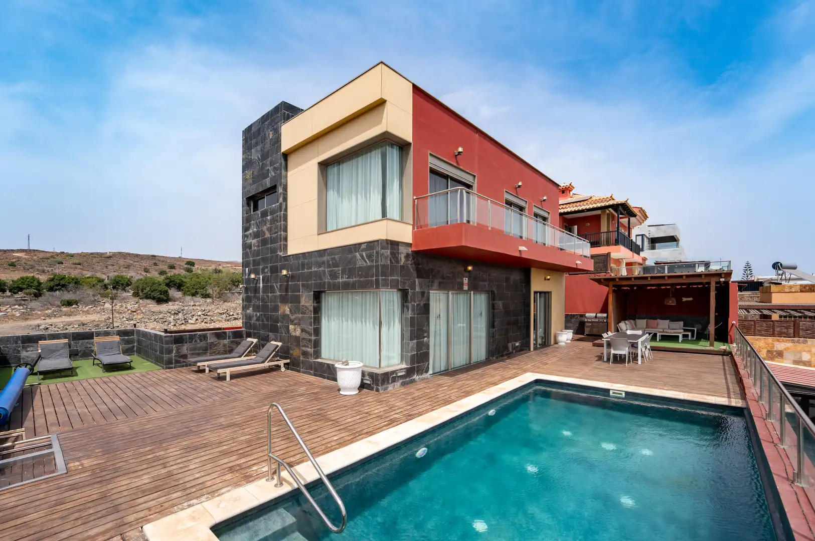Vista exterior de Casa o xalet en venda en San Agustín - Bahía Feliz