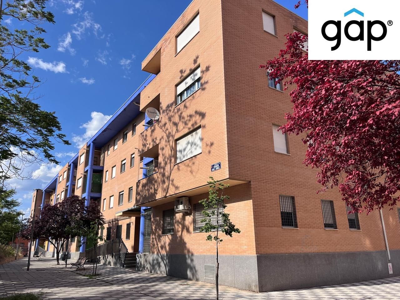 Pis en venda a Eduardo Cruz Gómez, Reyes Católicos - Paseo San Antonio